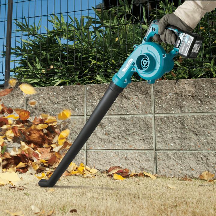 Actual product image Makita UB 101 DSM1 Battery blower 12 V max. + 1x battery 4.0 Ah + charger (Rechargeable battery operated, Leaf blower)
