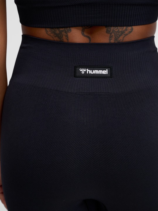Actual product image hummel Hmlalive Seamless High Waist Shorts (XS)