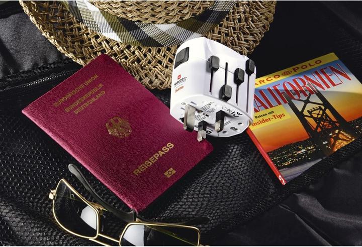 Actual product image Hama World Travel Pro
