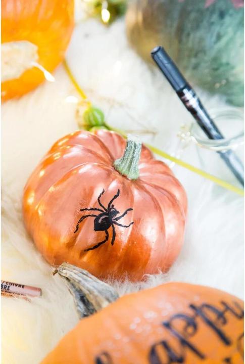 Image du produit Sakura Marqueur vernis Pen-Touch 2.0 mm, M, cuivre (1 x)