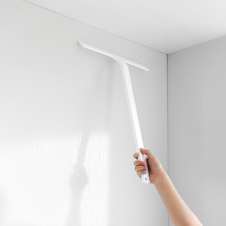 Actual product image Yamazaki Magnetic shower squeegee TOWER