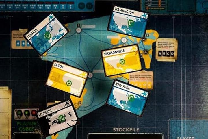 Actual product image Asmodée Pandemic Legacy Season 2 (Giallo) (Italian)