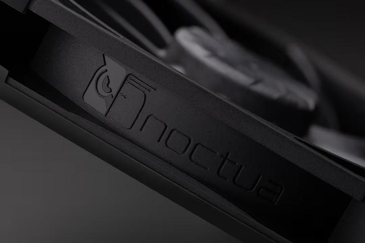 Image du produit Noctua NF-A14x25 G2 PWM chromax.black Gehuselfter 140 mm (140 mm, 1 x)