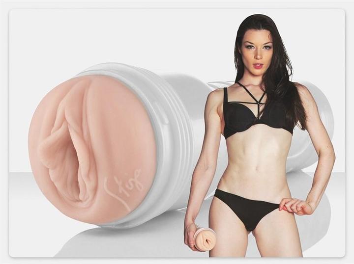 Actual product image Fleshlight Stoya Destroya