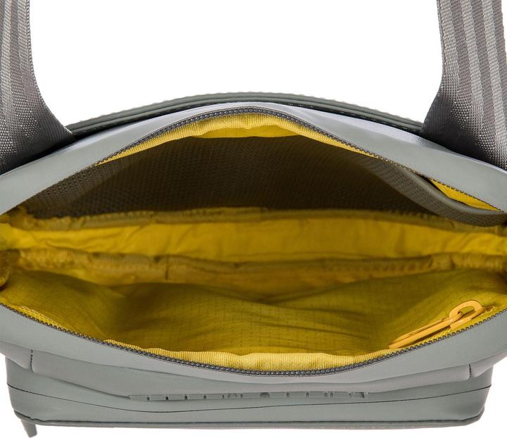 Actual product image Porsche Design Shoulder Bag Roadster Leather Shoulderbag S 1511