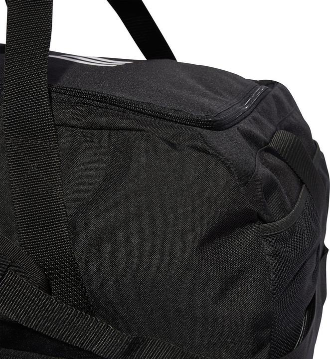 Actual product image adidas Tiro League (40.80 l)