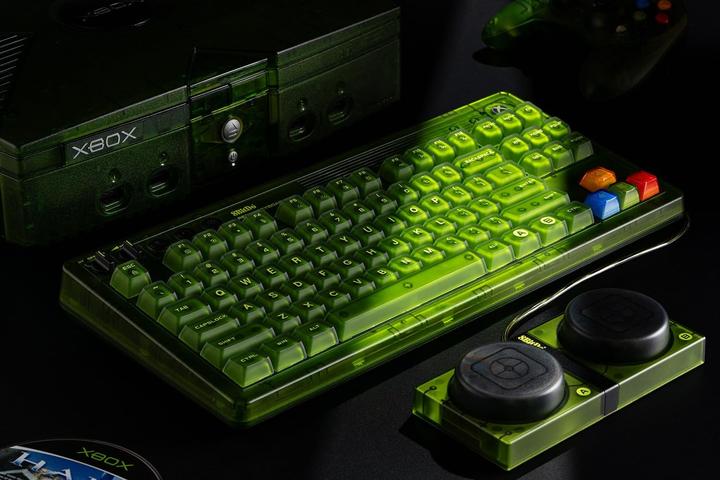 Produktbild 8bitdo Mechanical Keyboard, Xbox/PC/Android (Eng. Int., Kabelgebunden, Kabellos)