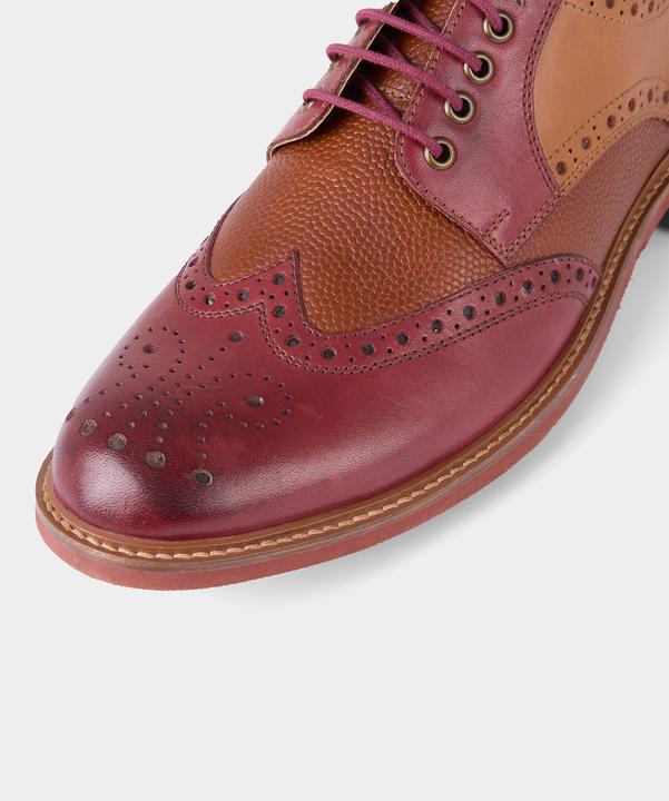 Image du produit Joe Browns Embossed Detail Mixed Leather Brogues (43)