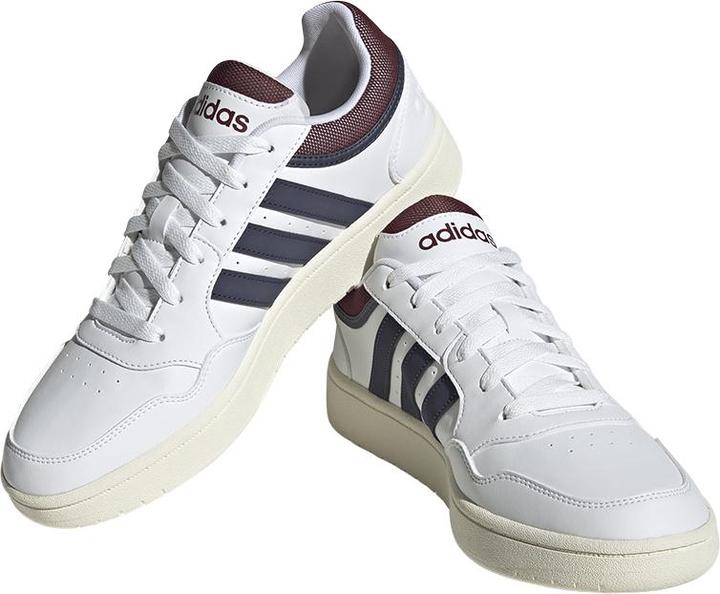 Produktbild Adidas Hoops 3.0 (44)