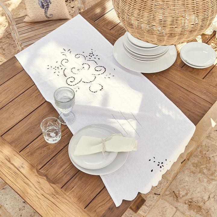 Image du produit Loberon Chemin de table Kara blanc (150 x 150 cm)