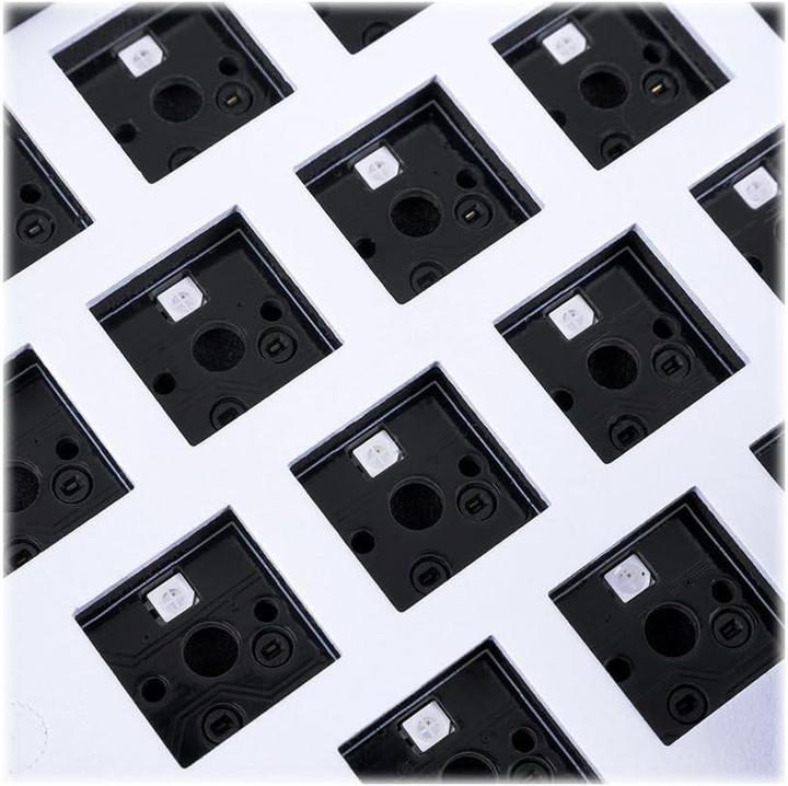 Actual product image Sharkoon Skiller SGK50 S4 (Germany, Cable)