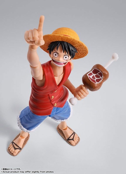 Actual product image Bandai One Piece S.H. Figuarts action figure Monkey D. Ruffy Romance Dawn