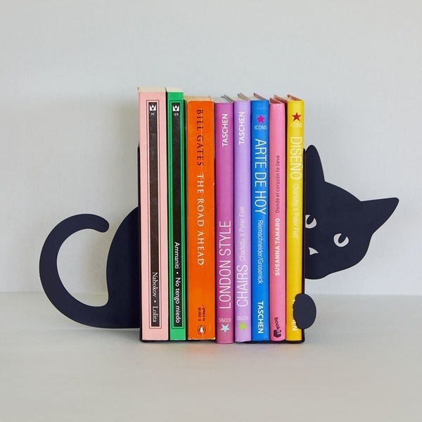 Actual product image Balvi Hidden Cat (16 x 10 x 13.5 cm)