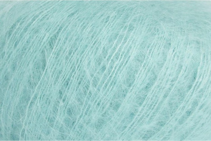 col. 722 blue daisy