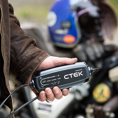 Actual product image Ctek CT5 POWERSPORT 12V Lithium (12V, 2.30 A)