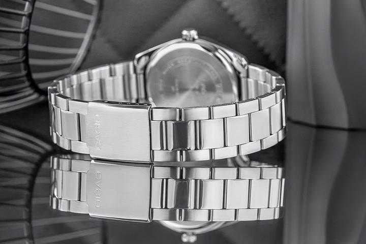 Produktbild Casio MTP-1302PD-4AVEF (Analoguhr, 38 mm)
