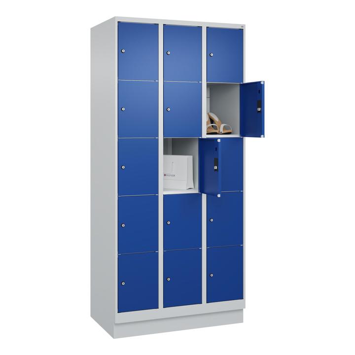 Produktbild C+P Fächerschrank Classic Plus, 5 Fächer übereinander, Abteilbreite 30 cm, mit Sockel (50 cm, 207 cm)