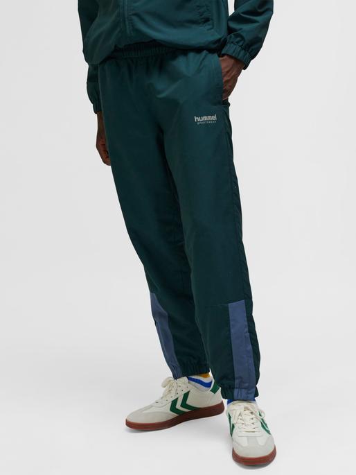 Actual product image hummel Hmltracksuit Pants Sportswear (M)