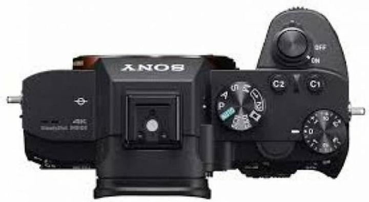 Produktbild Sony Alpha 7 III Kit (28 - 70 mm, 24.20 Mpx, Vollformat)