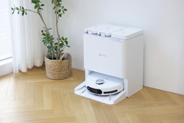 Actual product image EZVIZ RS20 Pro (7200 Pa, Wiping pads (rotating))