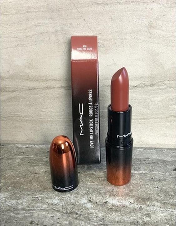 Immagine prodotto MAC Cosmetics Rossetto Love Me (406 Make Me Care Arancione Bruciato Rosso)