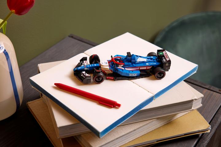 Produktbild LEGO Visa Cash App RB VCARB 01 F1 Rennauto (77246, LEGO Speed Champions)