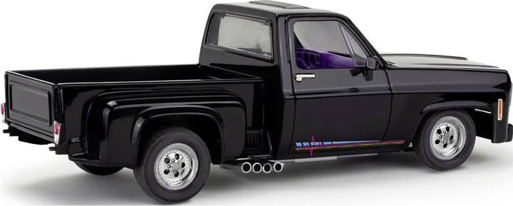 Actual product image Revell '77 Chevy® Street Pickup