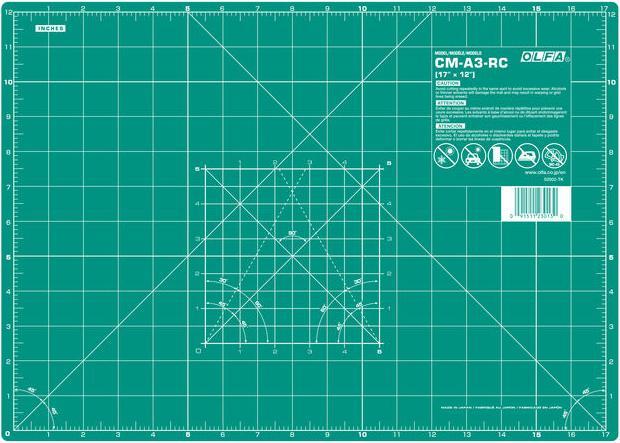 Image du produit Olfa Découpe du tapis avec des anneaux et des lames segmentées (43 x 30 cm)