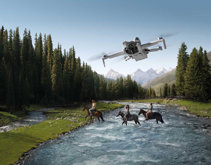Productafbeelding DJI Mini 4 Pro (RC 2) (34 min, 249 g, 48 Mpx)