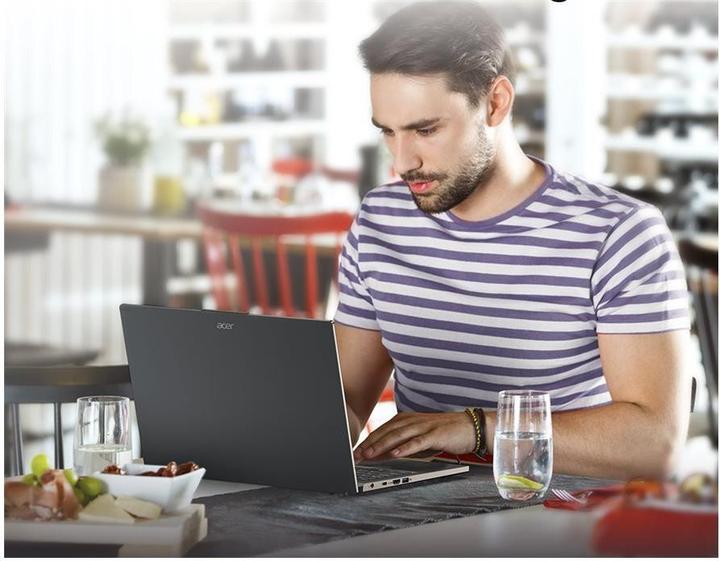 Actual product image Acer Aspire 16 (16", 1000 GB, 16 GB, DE, Intel Core 7 150U)