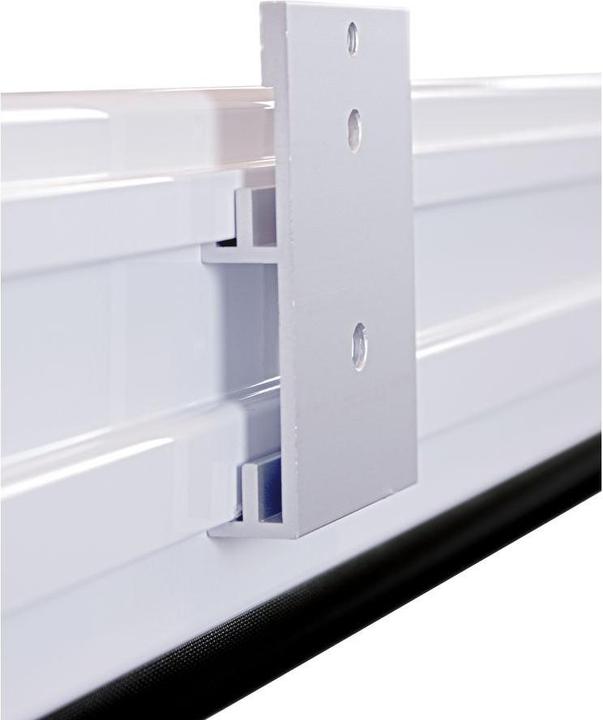 Actual product image Elite Screens Saker (135", 16:9)