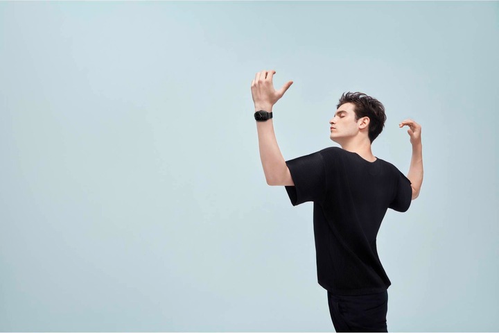 Actual product image Amazfit GTS 2 (42.80 mm)