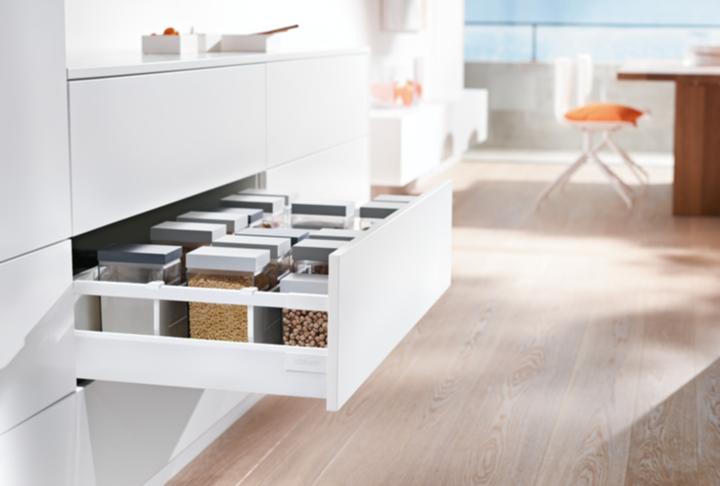 Produktbild Blum Flexible Schubkasten-Sets TANDEMBOX antaro M, seidenweiss