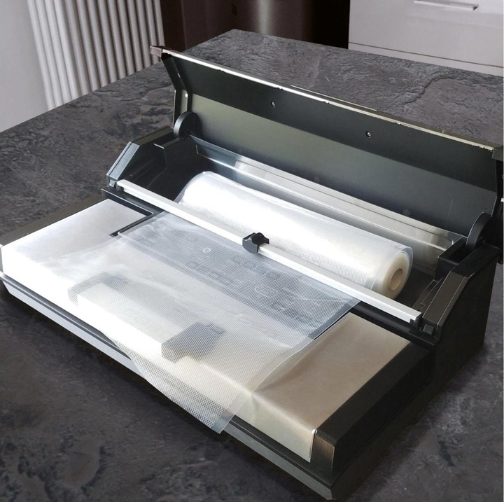Actual product image Caso FastVac 4000