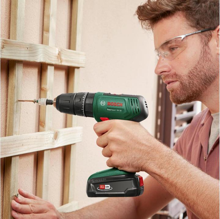 Produktbild Bosch Hausgeräte Bosch EasyImpact 18V-38 Set Akku-Schlagbohrschrauber (Akkubetrieb)