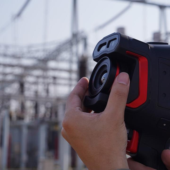 Actual product image Guide Sensmart H3+ thermal imaging camera