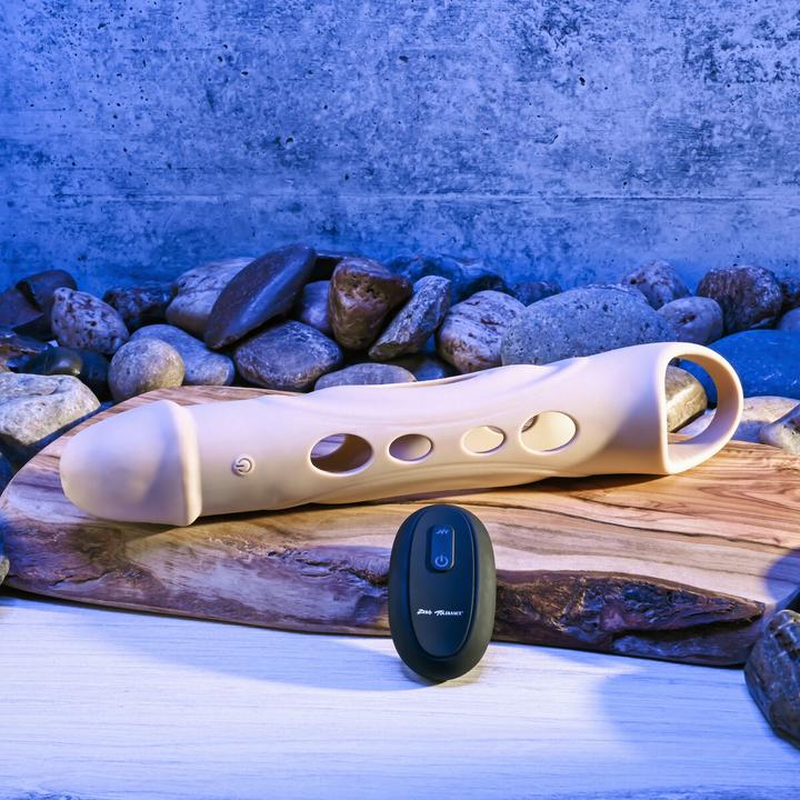 Produktbild Zero Tolerance Big Boy Extender Light Vibrator Flesh 26,8 cm