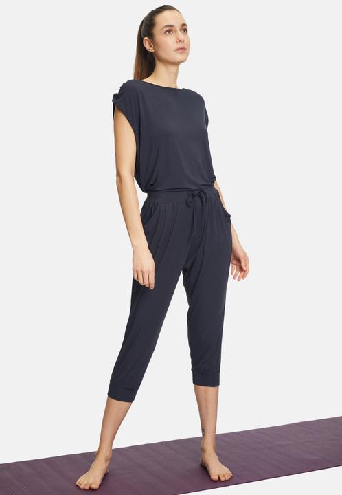 Produktbild Curare Yogahose Capri Relaxed (S)