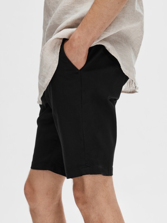 Actual product image Miles (M)