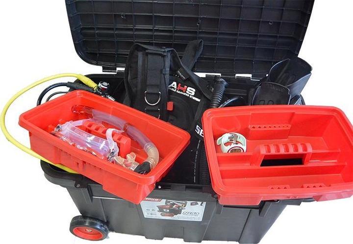 Actual product image Tayg Dive Case with Wheels and Two Storage Racks