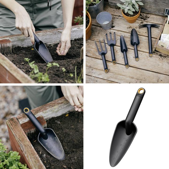 Actual product image Fiskars Solid planting trowel (black/orange)