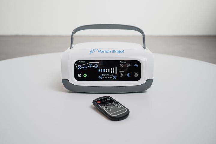Actual product image Venen Engel 4 Premium massage device with leg cuffs