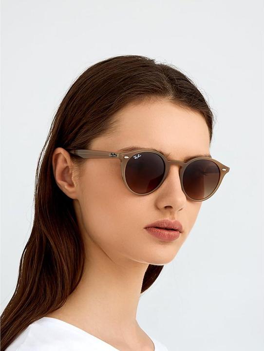 Actual product image Ray Ban RB2180