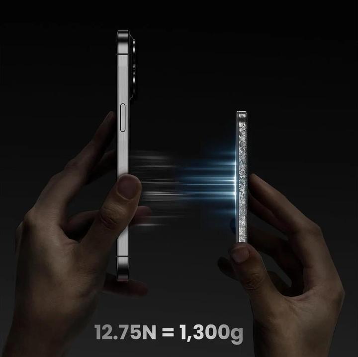 Image du produit Sharge CarbonMag (5K) (5000 mAh, 20 W, 19.25 Wh)