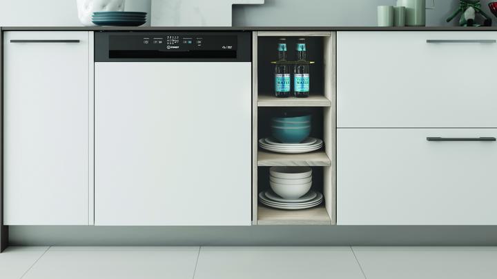 Actual product image Indesit I3B L634 B Built-in Dishwashers