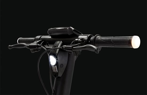 Immagine prodotto Ducati E-Scooter Pro-III (25 km/h, 50 km, 350 W)