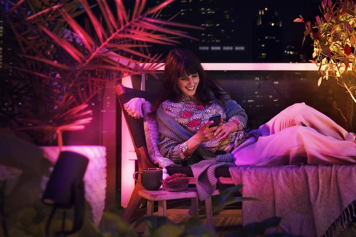 Produktbild Philips Hue Hue Lily Basic Set (DE Stecker) (640 lm, IP65)