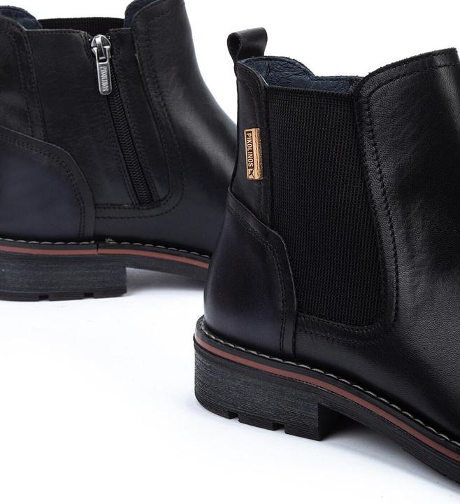 Actual product image Pikolinos York (40)