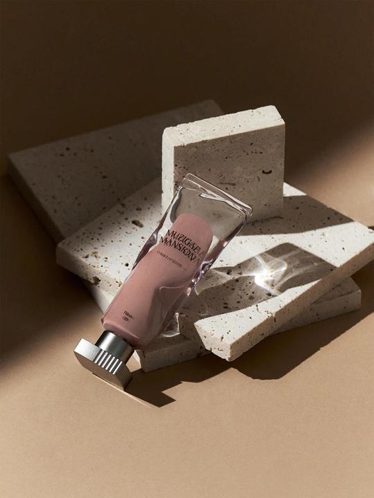 Actual product image Muzigae Mansion Objet Liquid Long Lasting Matte Lipstick (Poise)
