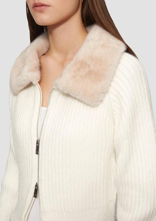 Actual product image S.Oliver Strickjacke Verkürzte Strickjacke mit Kragen in Pelzoptik (XXL)